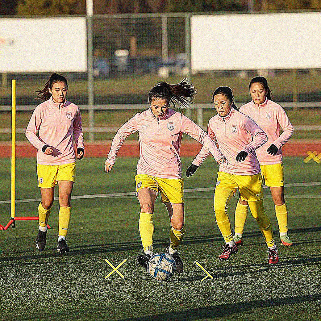 Mid-season V.League: Why Running Numbers Lie, and What the Chi Lang Tunnel Sees Mid-season V.League: Why Running Numbers Lie, and What the Chi Lang Tunnel Sees