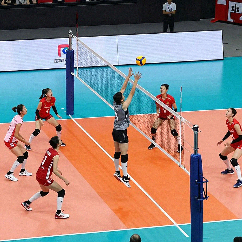 Decoding Volleyball Scoring: From Rally Point to the 15-Point Fifth Set – Numbers That Speak Decoding Volleyball Scoring: From Rally Point to the 15-Point Fifth Set – Numbers That Speak