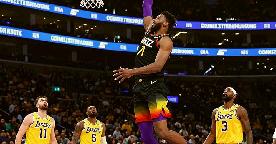 Cleveland Cavaliers và canh bạc tuổi 36: Trại huấn luyện Andalusia hé lộ tham vọng 'win-now' Cleveland Cavaliers và canh bạc tuổi 36: Trại huấn luyện Andalusia hé lộ tham vọng 'win-now'