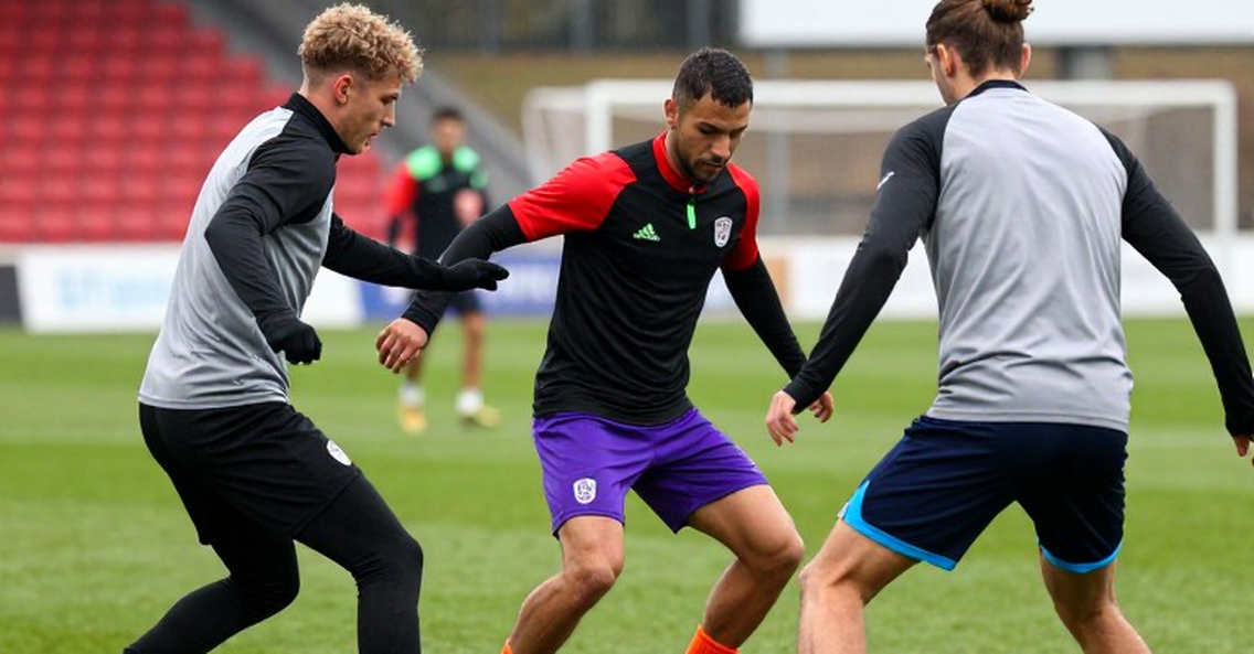 Manchester City chi 326 triệu bảng tái thiết hàng tiền vệ: Bài toán vị trí hay canh bạc danh tiếng?